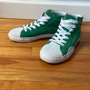 Vision Street Wear Green Suede Hi Tops, size 7 mens, 8.5 women